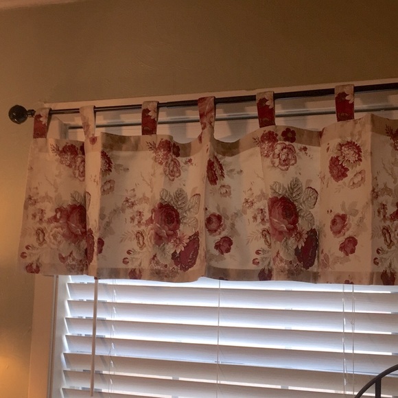 Waverly Other | Waverly Garden Room Valance | Poshmark